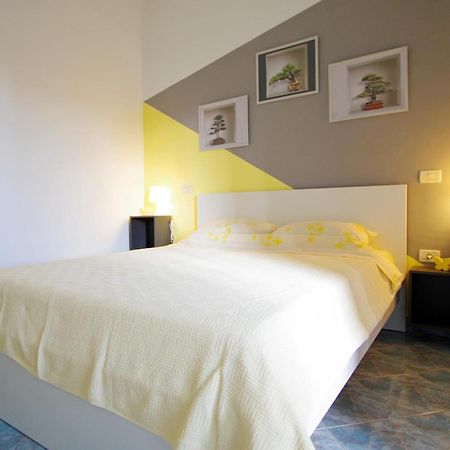 Aparments Orange & Blue Apartman Fažana Kültér fotó